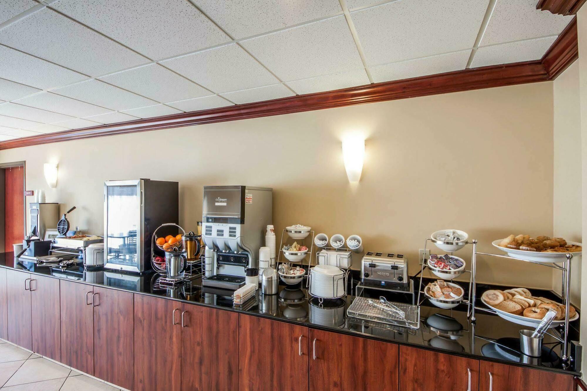 Sleep Inn & Suites Norman Near University Bagian luar foto